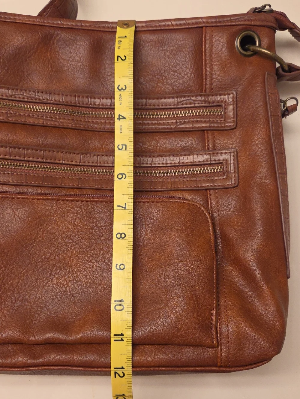 Bueno Brown Vegan Leather Crossbody Bag for Women, Excellent Like New Condition - Picture 13 of 16